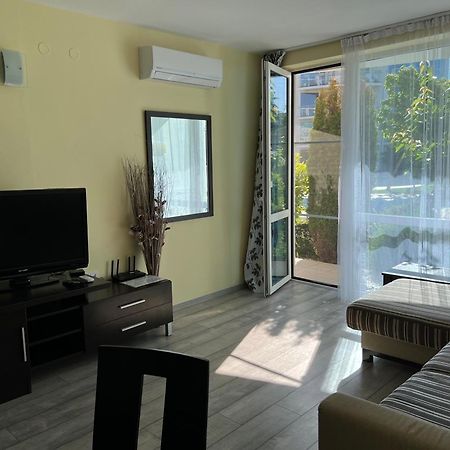 Apartment With Terrace In Spa Complex Μπουργκάς Εξωτερικό φωτογραφία